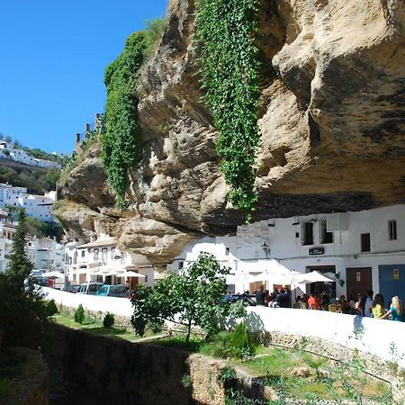 Вилла Casa Cueva De La Sombra Setenil De Las Bodegas Экстерьер фото