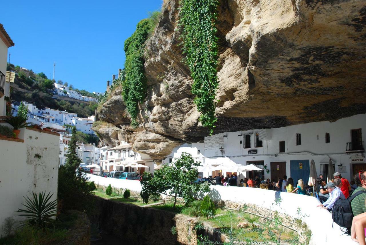 Вилла Casa Cueva De La Sombra Setenil De Las Bodegas Экстерьер фото